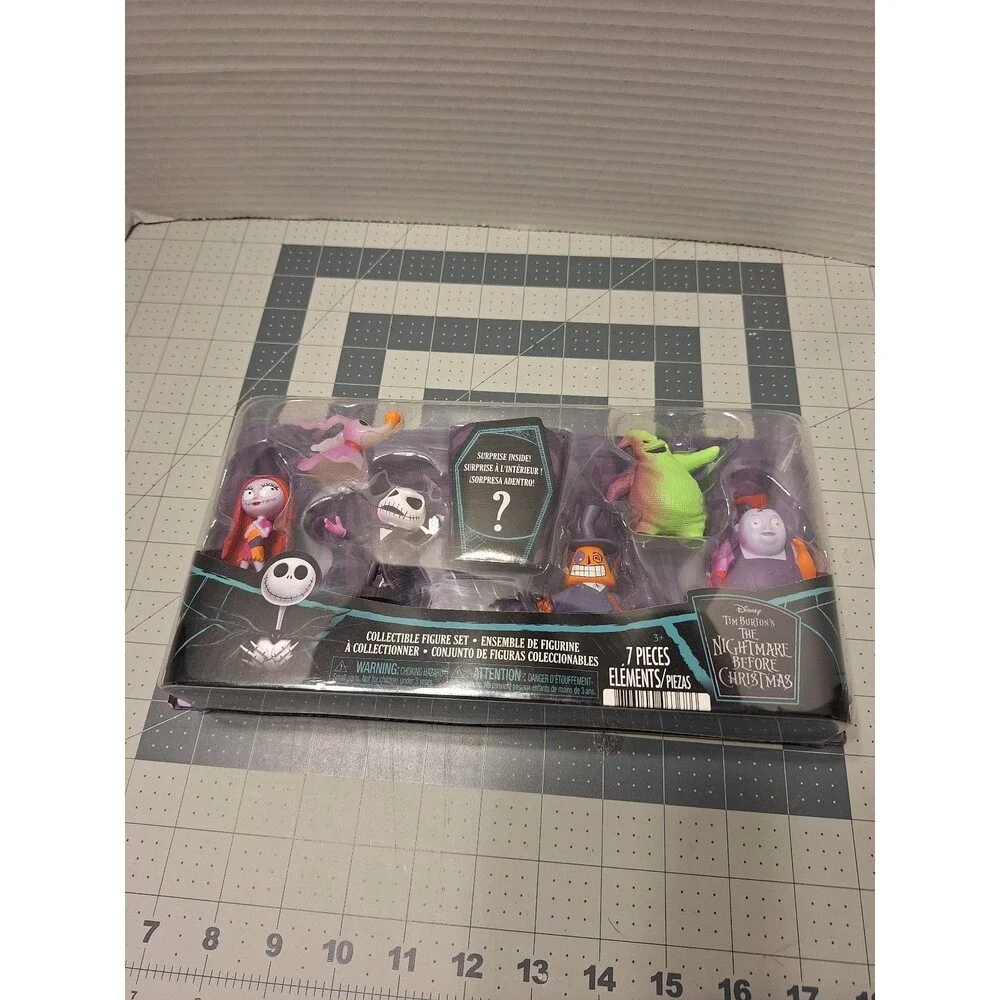 The Nightmare Before Christmas Collectible Figure set in box